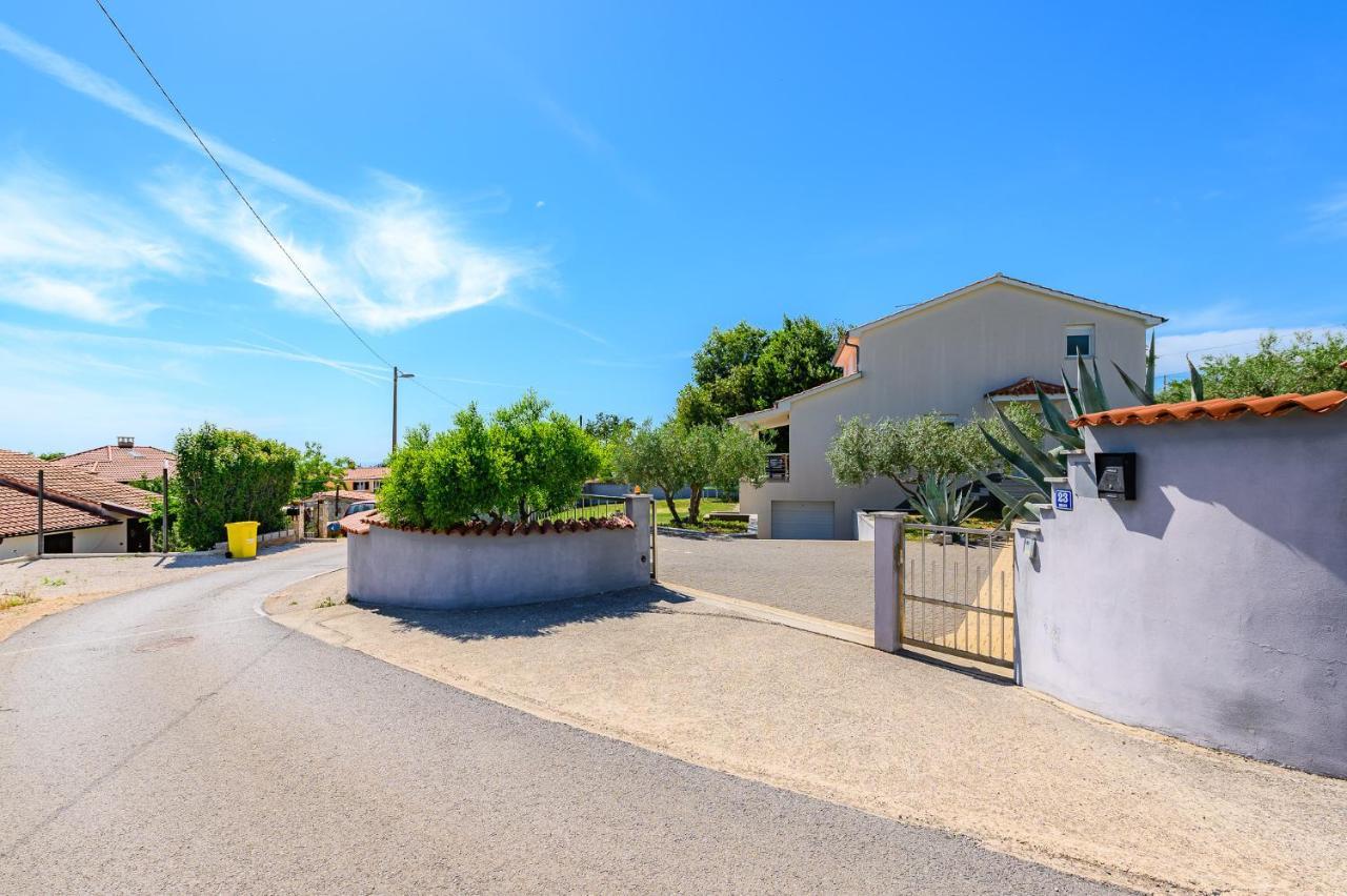 Villa Elisa Kaštelir Eksteriør billede